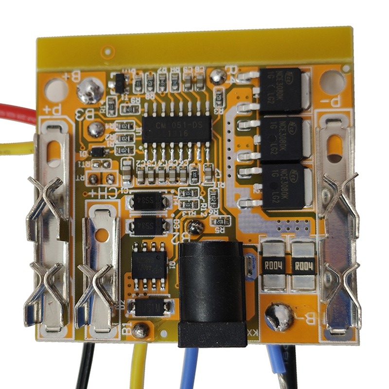 برد محافظ BMS پنج سلولی 5S 40A لیتیوم یون رنگ کرم استخوانی برای پک 18V